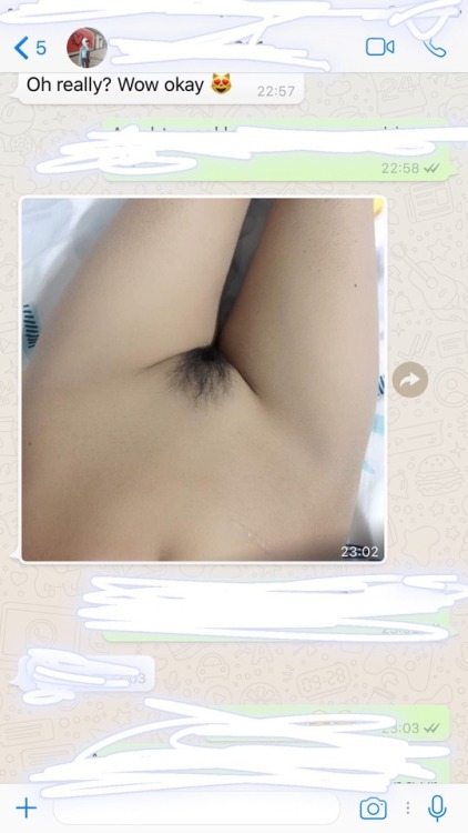 ilovesexmy:Reblog dulu sampai 10k bru aq uplop bideo hehe #putihlepak