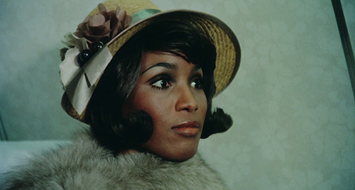 marypickfords:Teresa Graves in Vampira (Clive Donner, 1974)