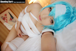 hotcosplaygirl:  Cosplay girlCosplay girl