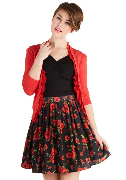 skirting-the-issue: Focus on Flowers Skirt Shop for more like this on Wantering!