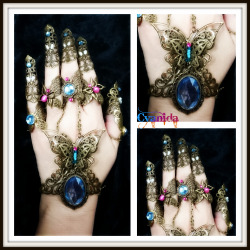 steam-on-steampunk:  cyanida66:  Extended bracelet with metal nails Part of an outfit I’m working on for the Asylum, Lincoln. My own design and making.   ❤️ SO VERY STEAMY!! ❤️ 