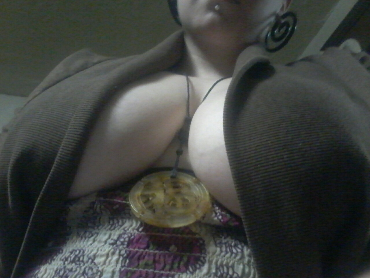 acidkittiegoddess:  bash9999:  acidkittiegoddess:  Breast appreciation post ; ) 