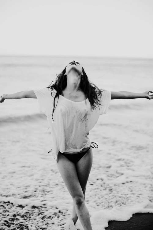 Lost in the thrill of it all | via Tumblr na We Heart It weheartit.com/entry/56694150/via/ric