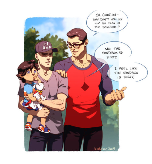 i know i never post here but i love this pic and i want it on my tumblr. lex, clark, and baby kon