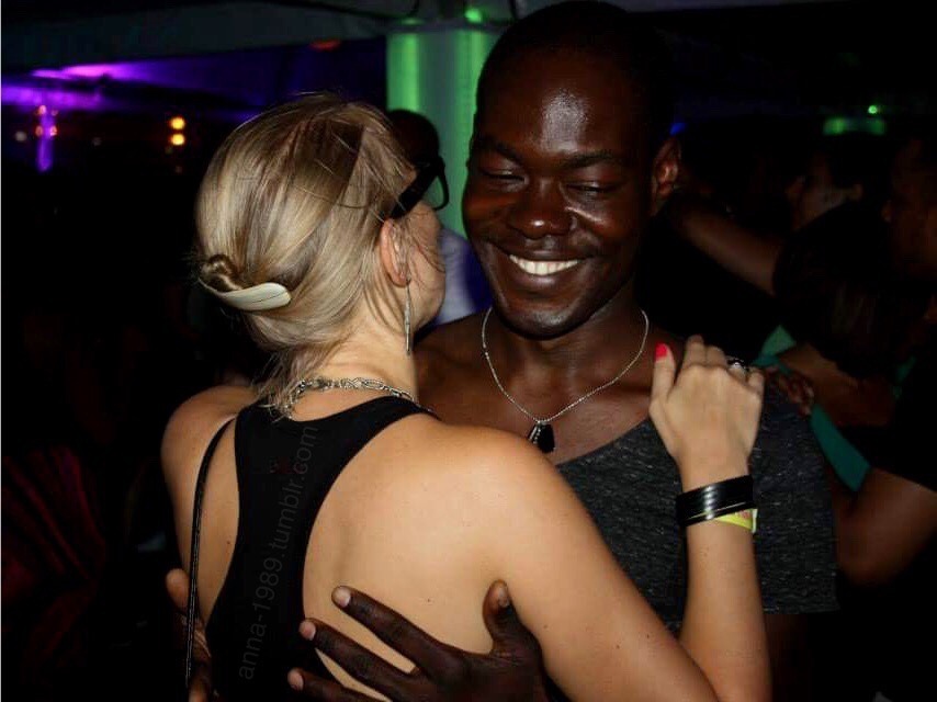 Piercing interracial group street