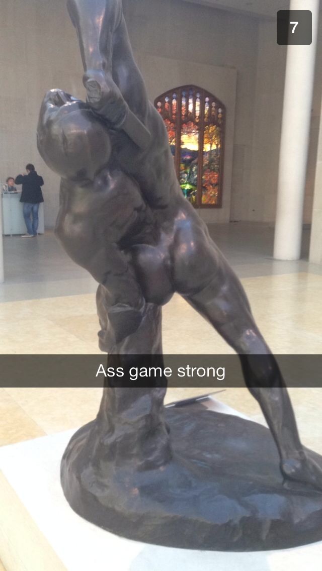 oprahsinger:  When gays go art museum-ing 