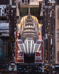 misterlemonzafterlife:  newyorkcityfeelings: The Chrysler Building by @craigsbeds  https://MisterLemonzAfterlife.tumblr.com/archive
