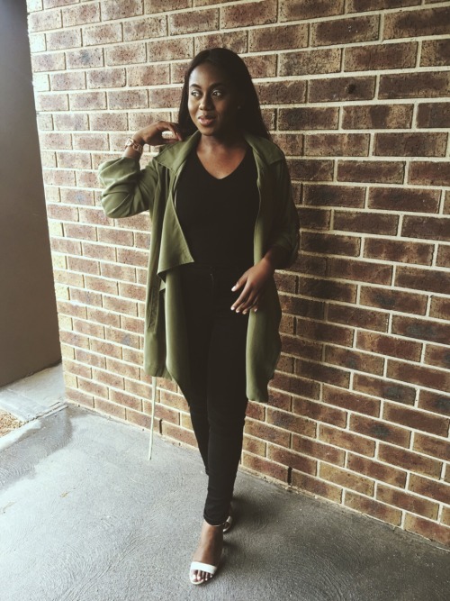 misfitdiariesxo:Off guard photos always come out better than the ones you put your time and energy i