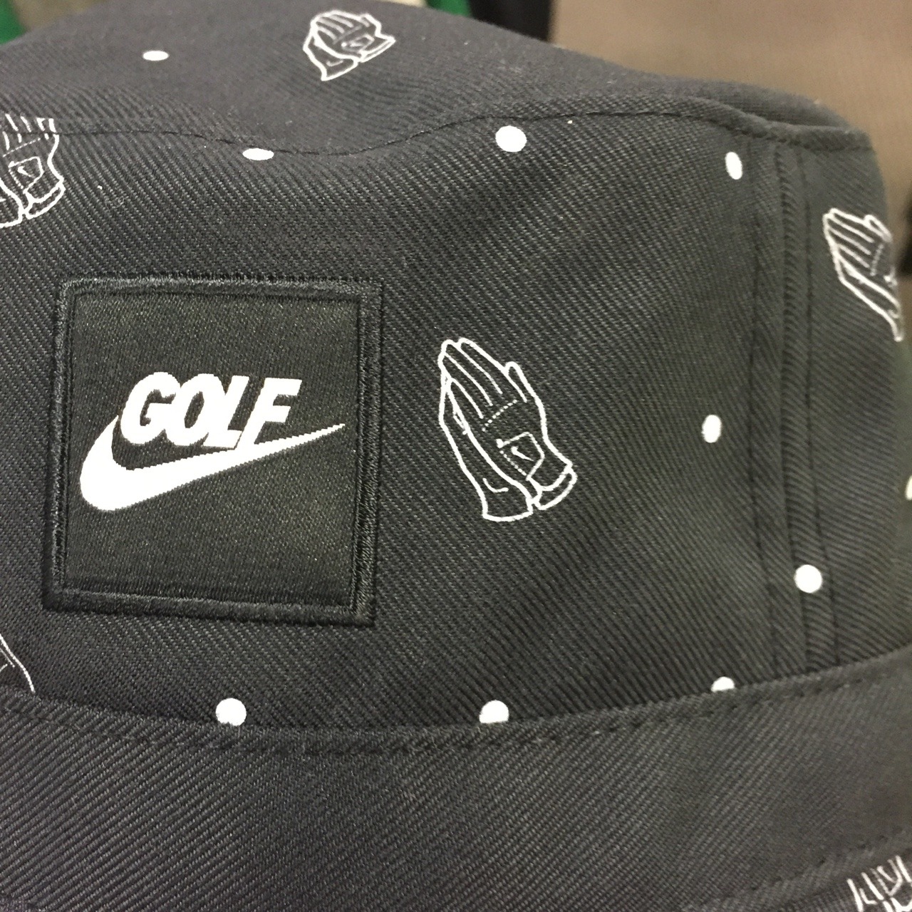 whiteboyingucci:  So I went to the golf store with my dad to kill some time and when