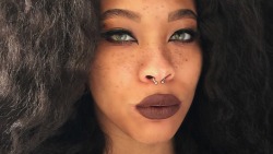 kieraplease:  my eyebrow routine ✨ https://youtu.be/E5Dl3idUGwI 