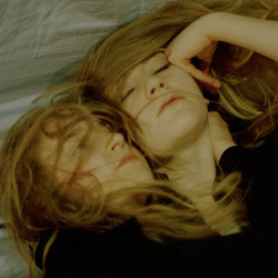 musicktoplayinthedark:Pharmakon