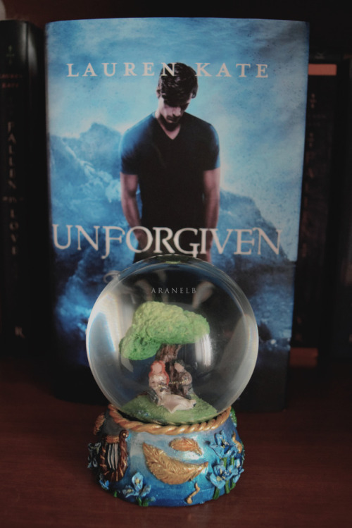 Lilith &amp; CamCanaan 1000 a.C#Unforgiven