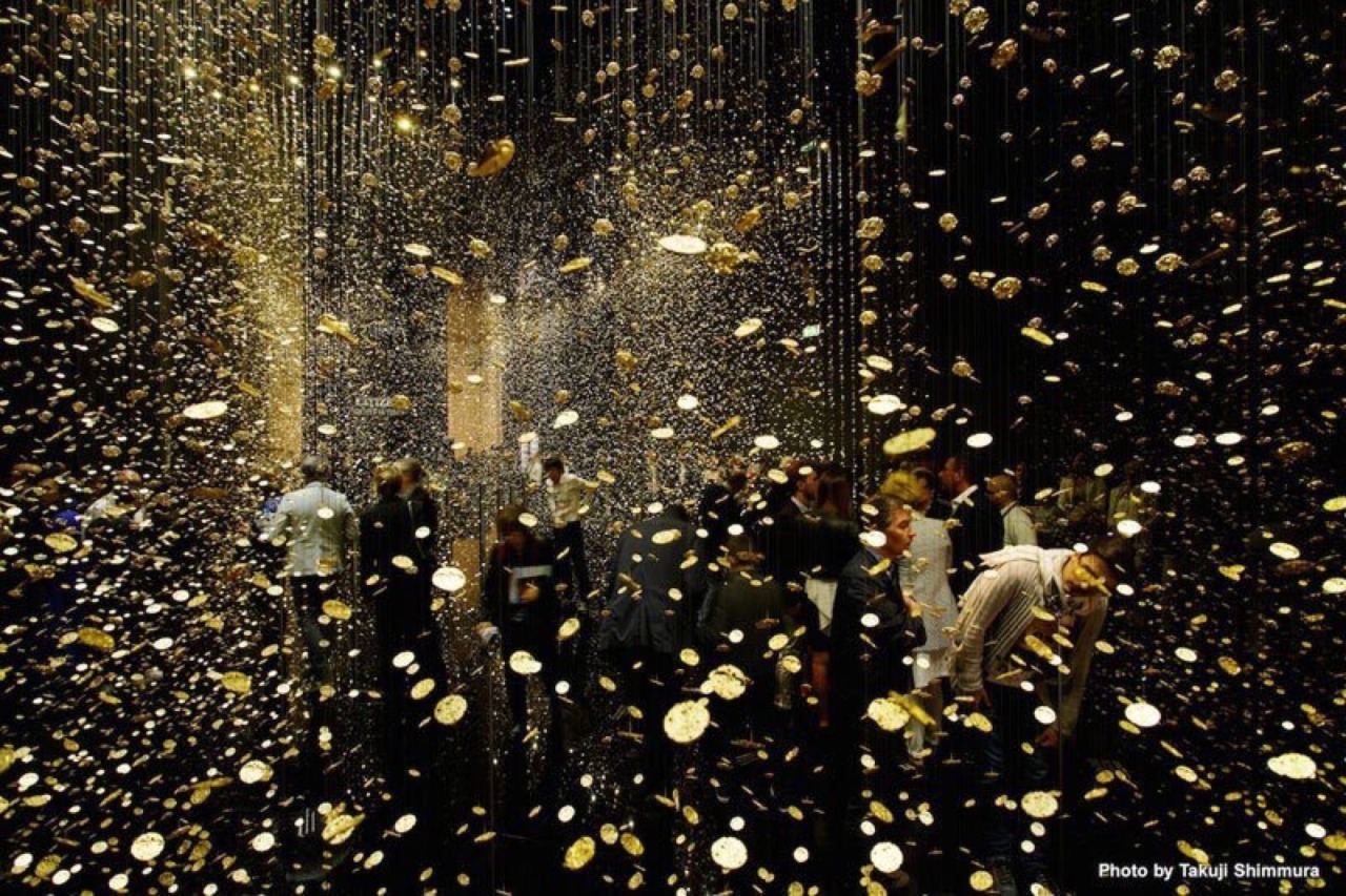 seaclovers: “light is time,” is an art installation developed by tsuyoshi tane.