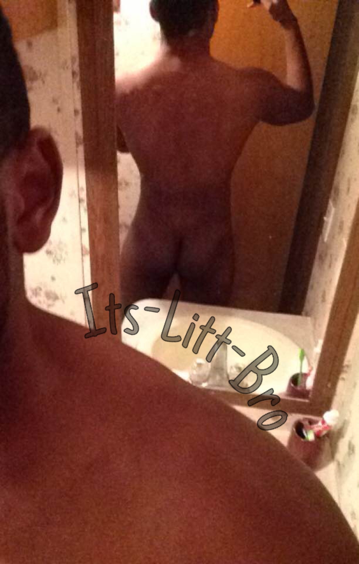 its-litt-bro:  Show Love. Follow &amp; Reblog.