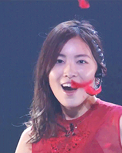 akb48love:  Jurina ❤ Akai Pin Heel to Professor