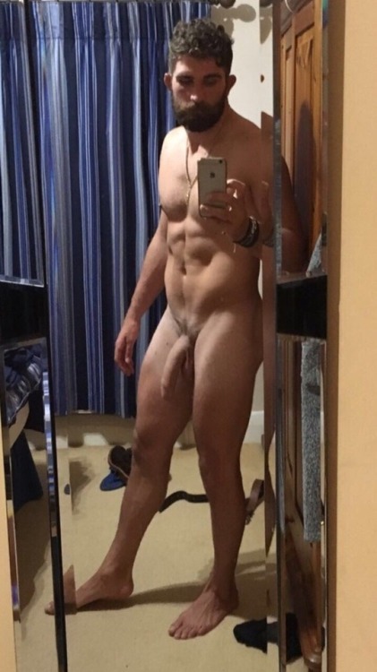 newedromero:  Papi 🍆💦👅  https://newedromero.tumblr.com/post/