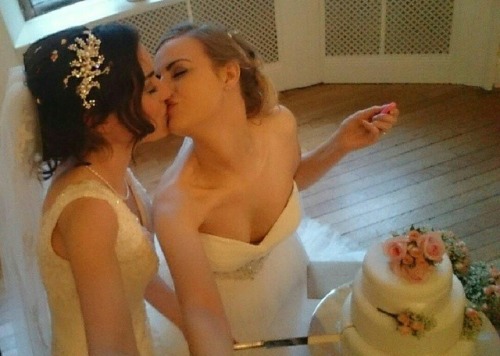 lesbian-in-brighton:  Waaahhh I love them so much. Give me a few years :D