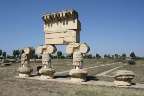 ahencyclopedia: PLACES IN THE ANCIENT WORLD: Metapontum/Metaponto (Italy)  METAPONTUM, located 