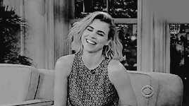 flipse:female awesomeness • Billie Piper
