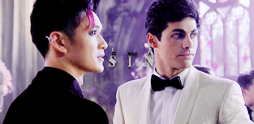malecwood:BECAUSE HE BLESSED ME WITH YOU, ALEXANDER ..