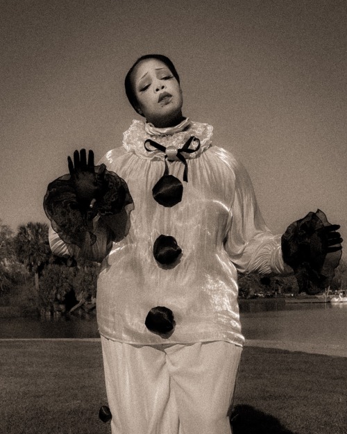 Pierrot Moment