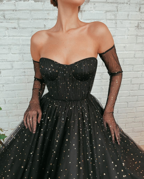 lacetulle:Teuta Matoshi | Fall/Winter 2021 Delightful evening gown outfit