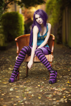 sexycoffeewithkarissa:  Sexy purple…Gotta