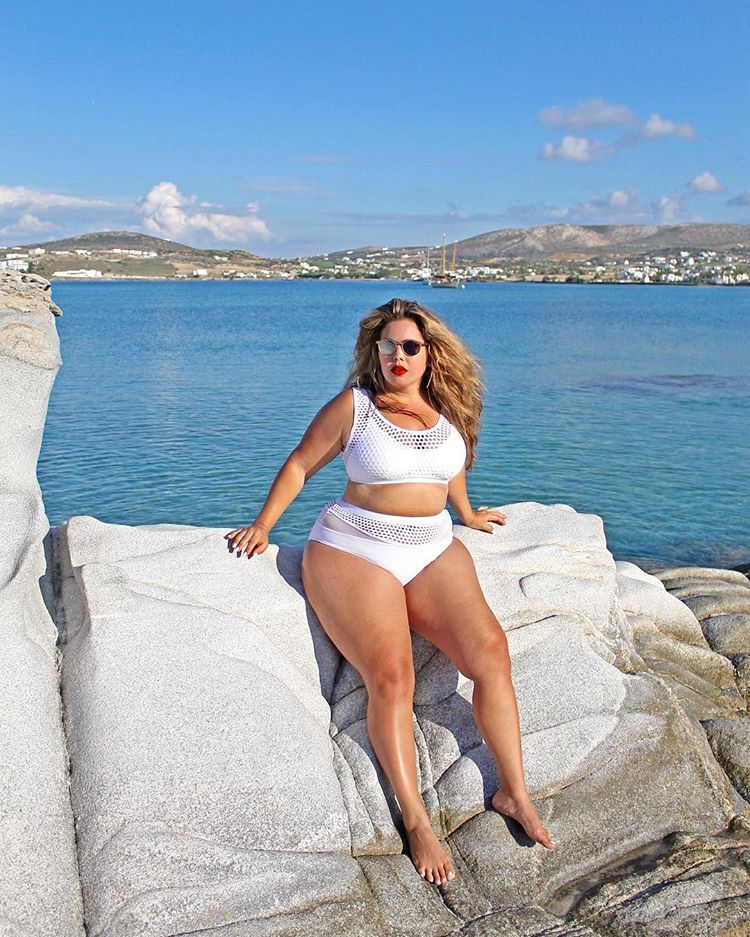 thinfatfit:  Fluvia Lacerda