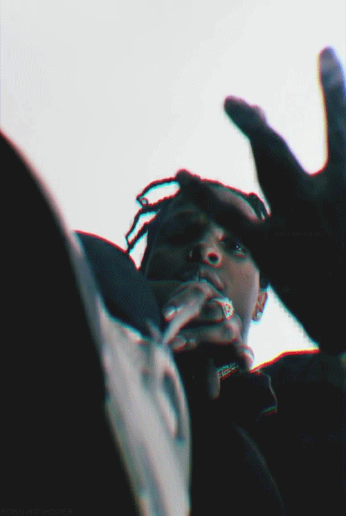 kiss me like you miss me, fuck me like you hate me