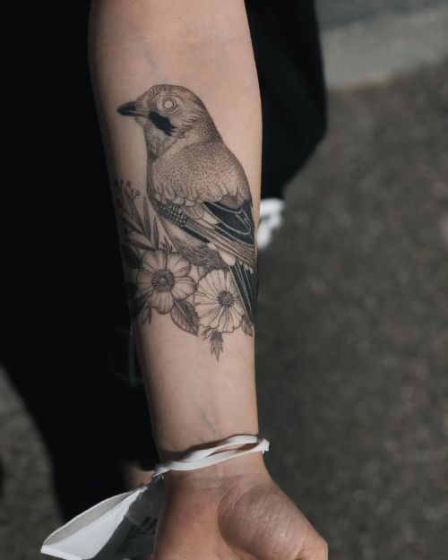 healed 😘

#tattoo #healedtattoo #eichelhäher #birdtattoo 
https://www.instagram.com/p/CUO-kluMzLQ/?utm_medium=tumblr #tattoo#healedtattoo#eichelhäher#birdtattoo