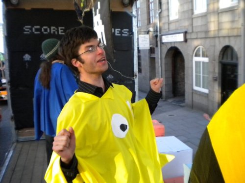 Autistic people are cuties. Don’t believe me? Here’s some photos of my bffls Cleves dres