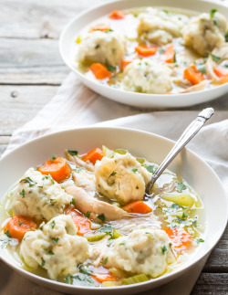 guardians-of-the-food:  Gluten Free Chicken and Dumplings | from Tea and Biscuits 