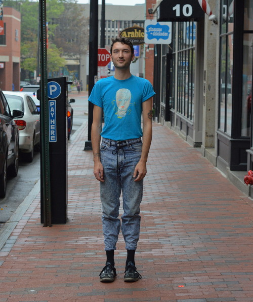 Charlie is wearing a hand painted tee shirt, vintage jeans and a rope belt.www.mainestreets.tumblr.c