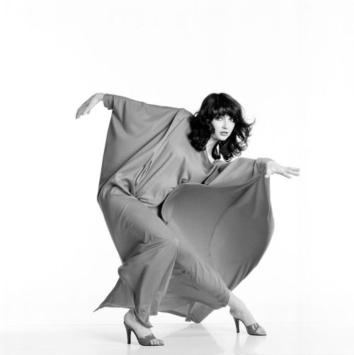 twixnmix:Kate Bush photographed by Gered Mankowitz, February 1979.