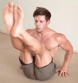 maleyfeet:Manuel ScheuYaaaaay, one of my fave guys is back and giving us a glimpse