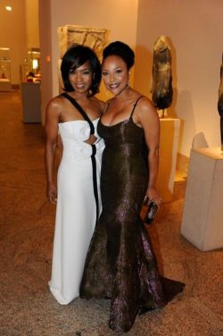 darkskinprince2:  Angela Bassett & Lynn