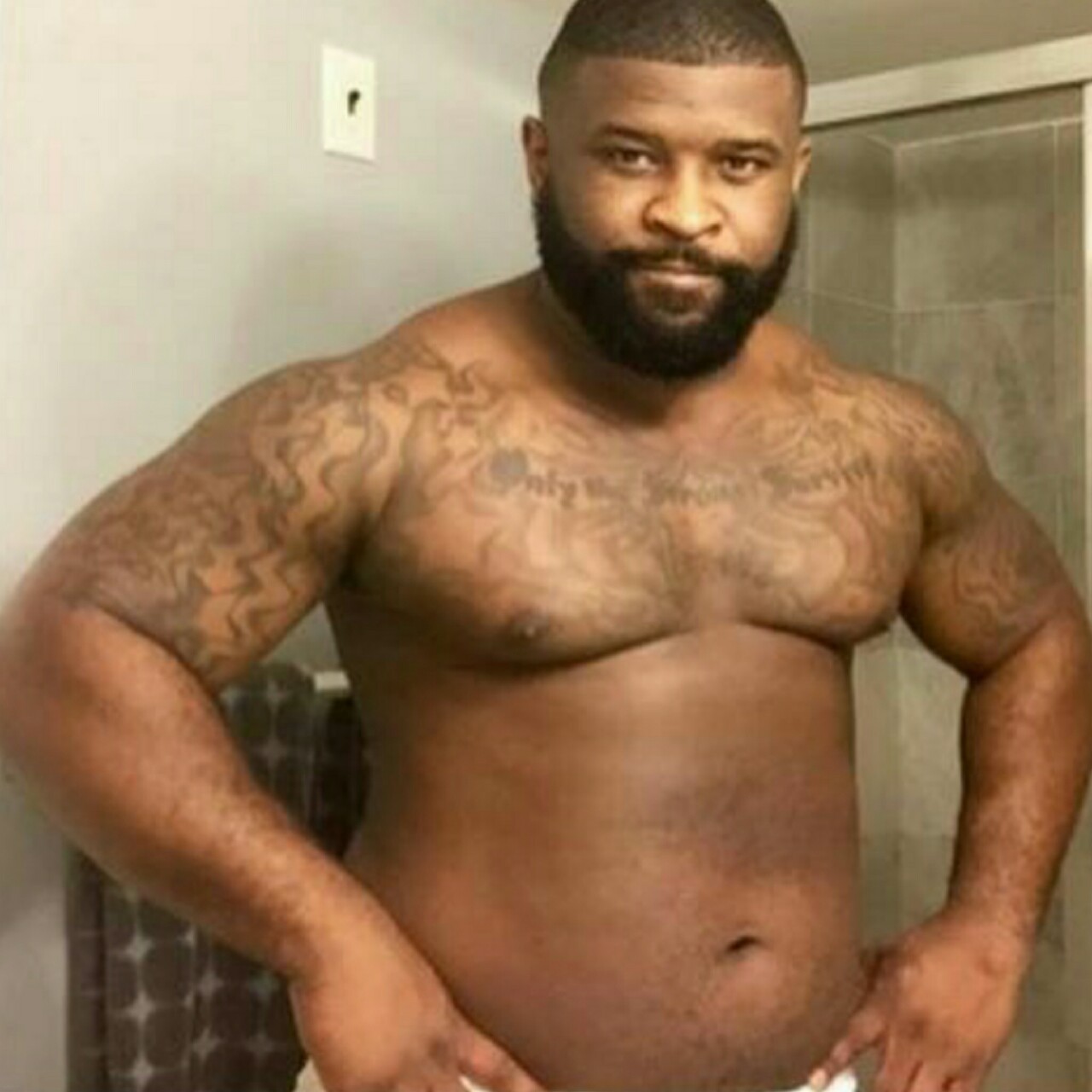 chillybearchris:  hairy-bigbug:  2019.05.10Fucking Hot Black Friday   I need a man