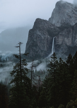 jasonincalifornia:  Bridalveil Fall  Prints/////Instagram