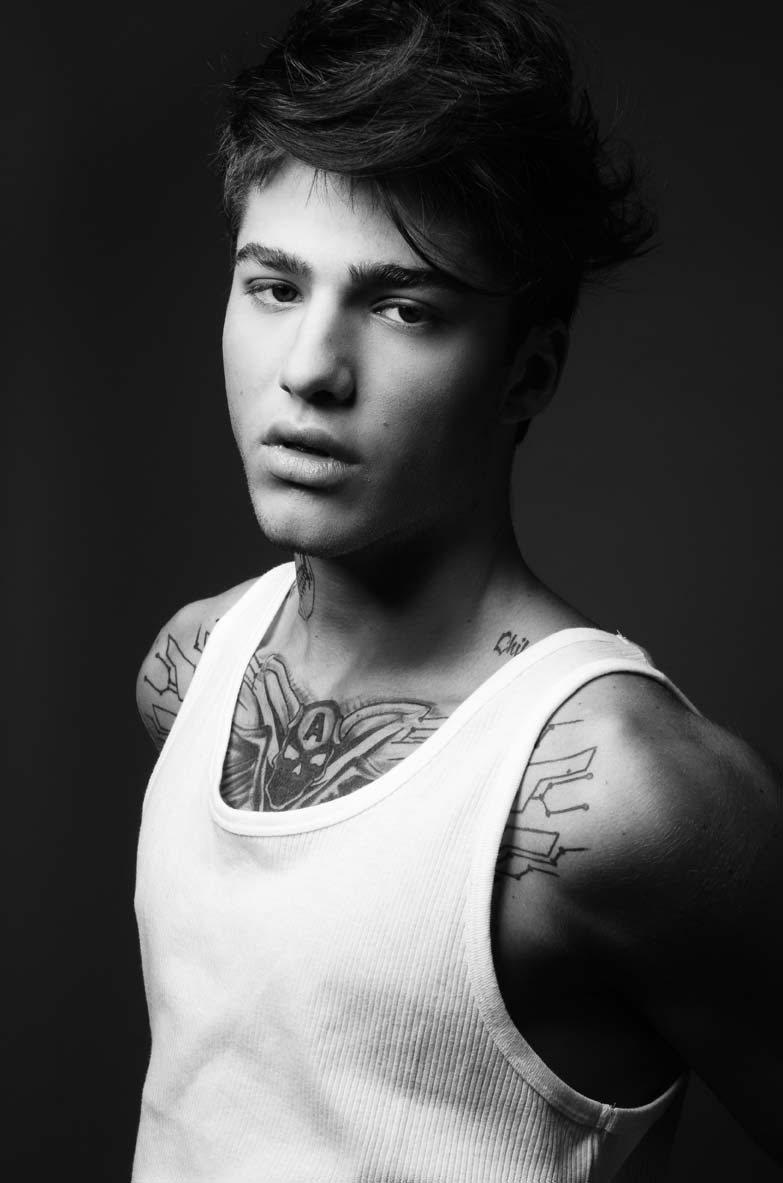 grabyourankles:  Roman Kerimov  by Irvin Rivera