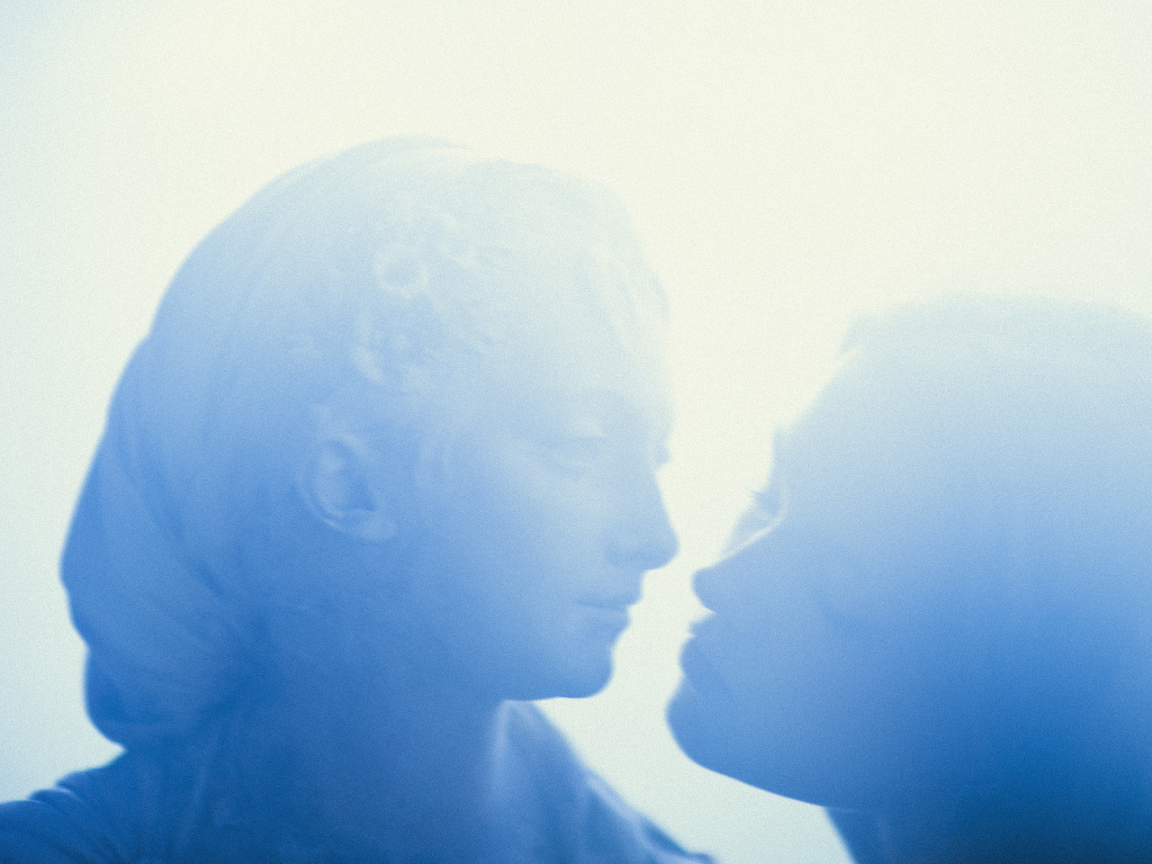 oliviabeephoto:  Paris (An American Falls in Love Overseas), 2015 Olivia Bee 