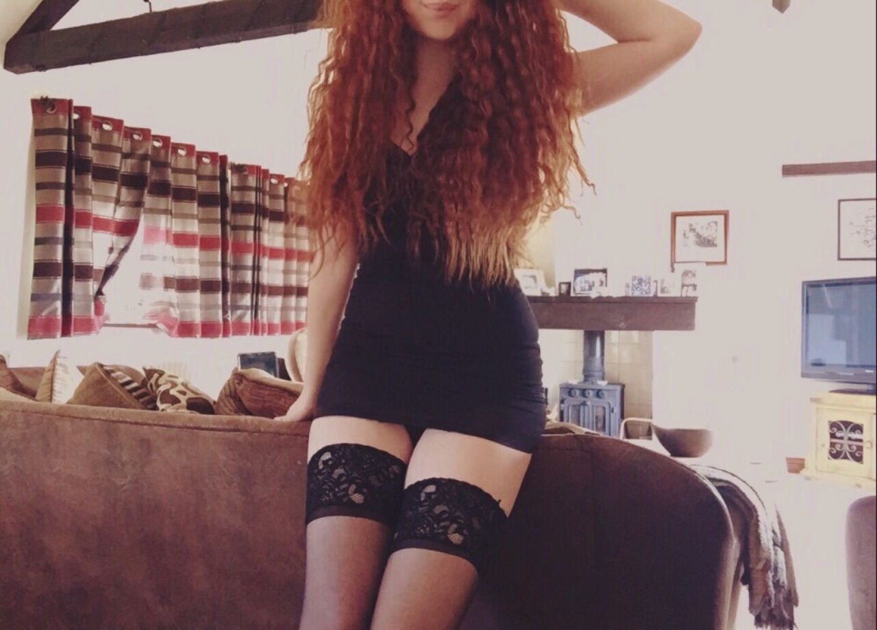 iwishiwasyour-favouritegirl:  these photos are so old, i dunno why i never posted