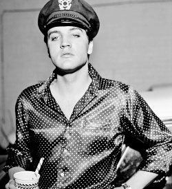 vinceveretts:    Elvis Presley, April 1963.
