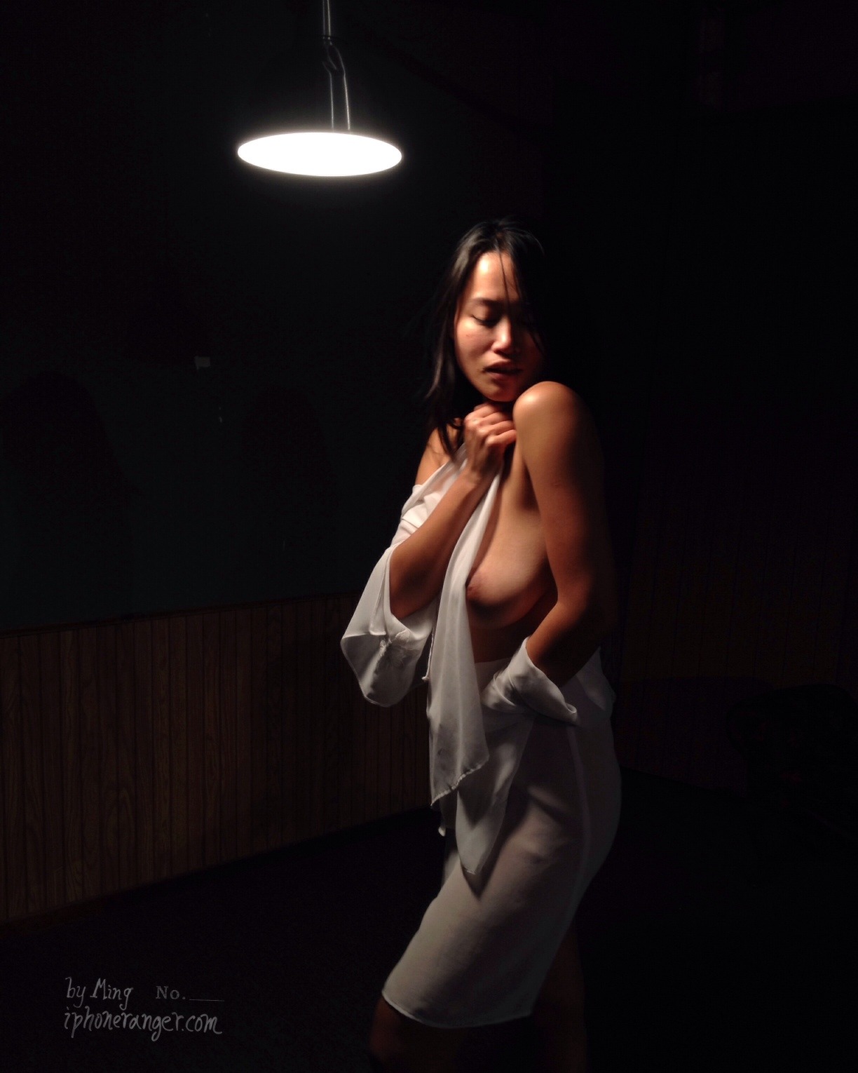 mingsociety:  Deep House. Cacia Zoo iPhone portrait by Ming. Photographed at Temple
