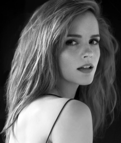 ewatsondaily:  New outtake of Emma Watson