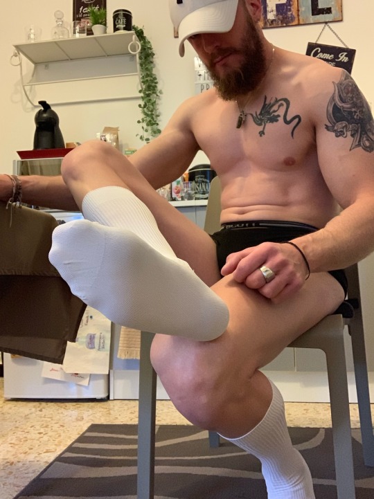 sportblacksocks:  White socks ½. Smelly for lovers.