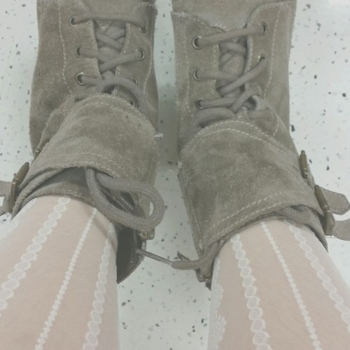 tartkiss:  ♡ coffee coloured mornings ♡