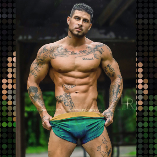 Porn   Duilio Aicard AKA Bar Beast @Xtremebodytransformations photos