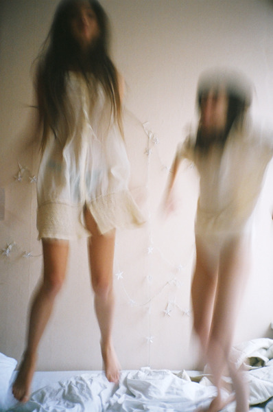 shortcutss:  sparkleap:  (via mundality, jacony)  