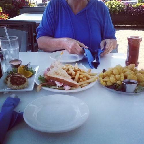 Crab Cakes, Lobster BLT and Fried Calamari #closetfatty #suchnom #foodporn #yorkbeach