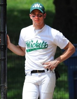 randyjockster:  Nick Jonas with a hot bulge